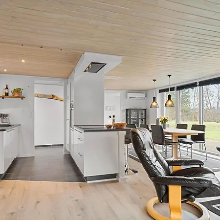 Prázdninový dům Bv302-blavand-gronnevej-12 *