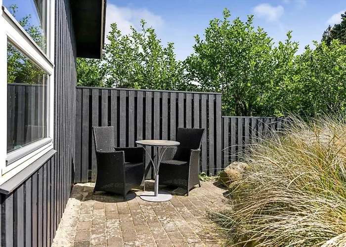 Prázdninový dům Bv302-blavand-gronnevej-12 *